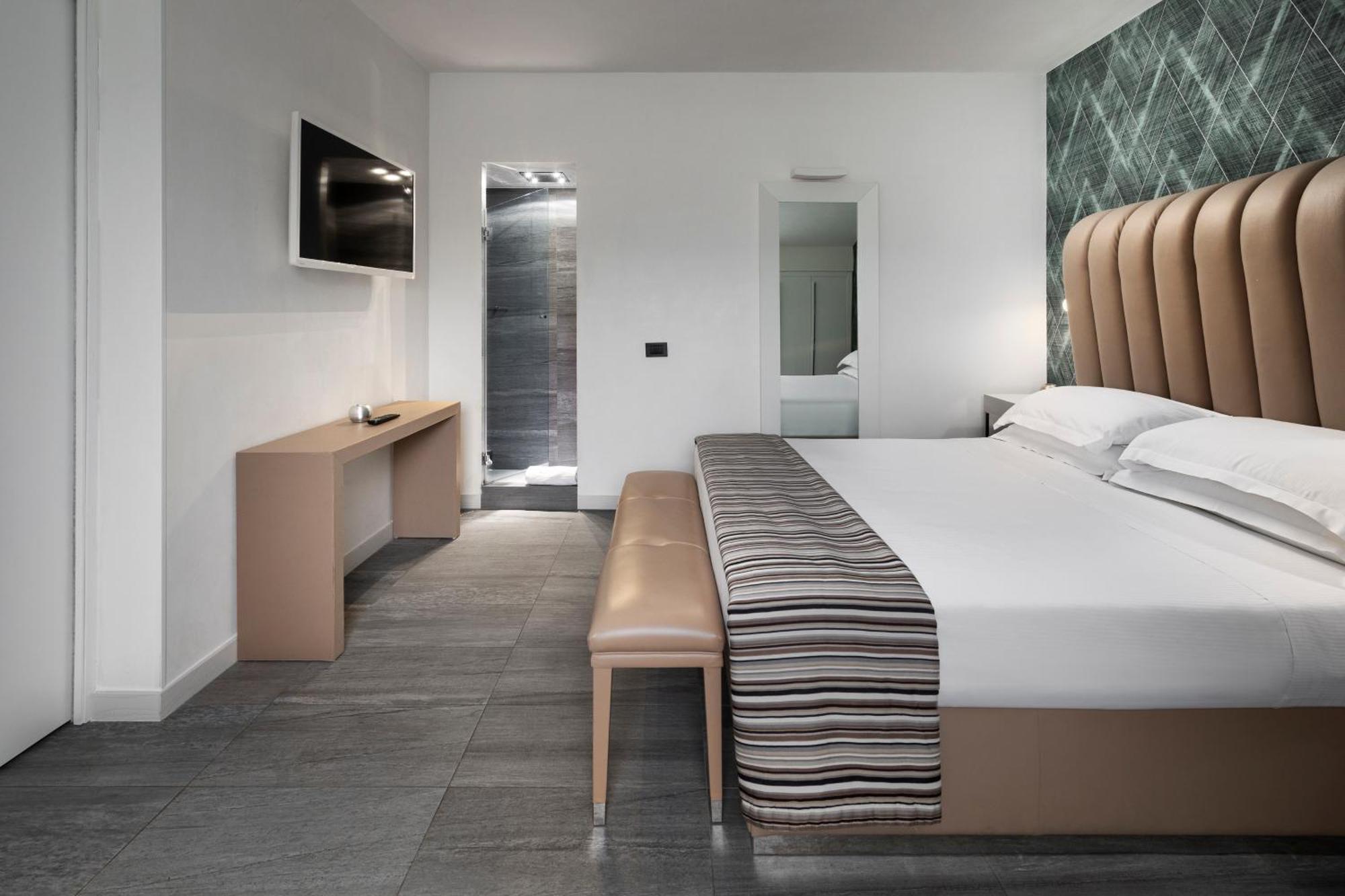 호텔 몬테카티니 팰리스 몬테카티니테르메 외부 사진 A room at the hotel
